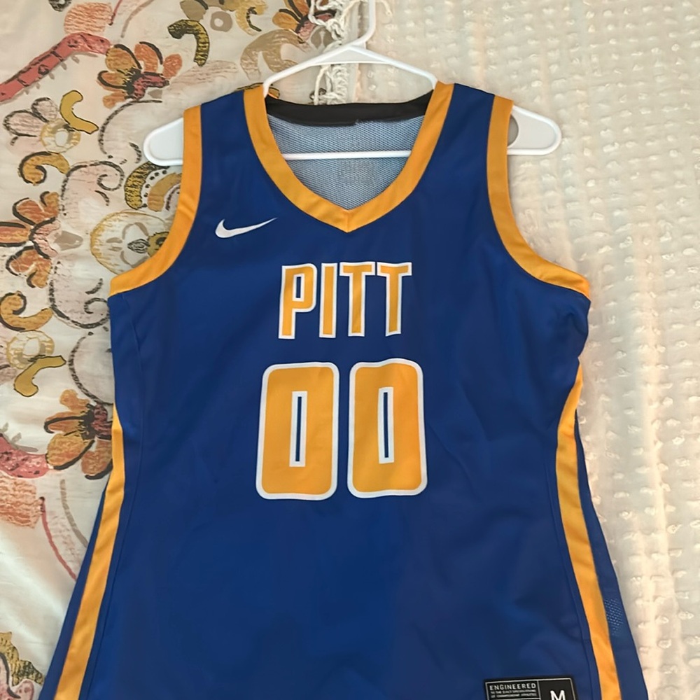 Nike Pitt basketball top